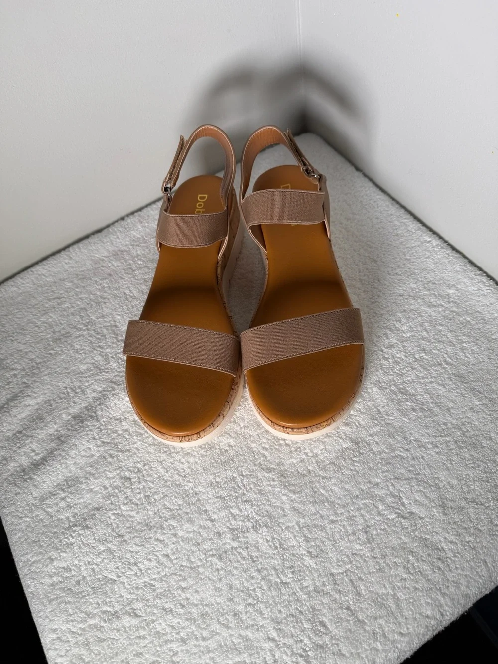 Dobolin comfortable tan